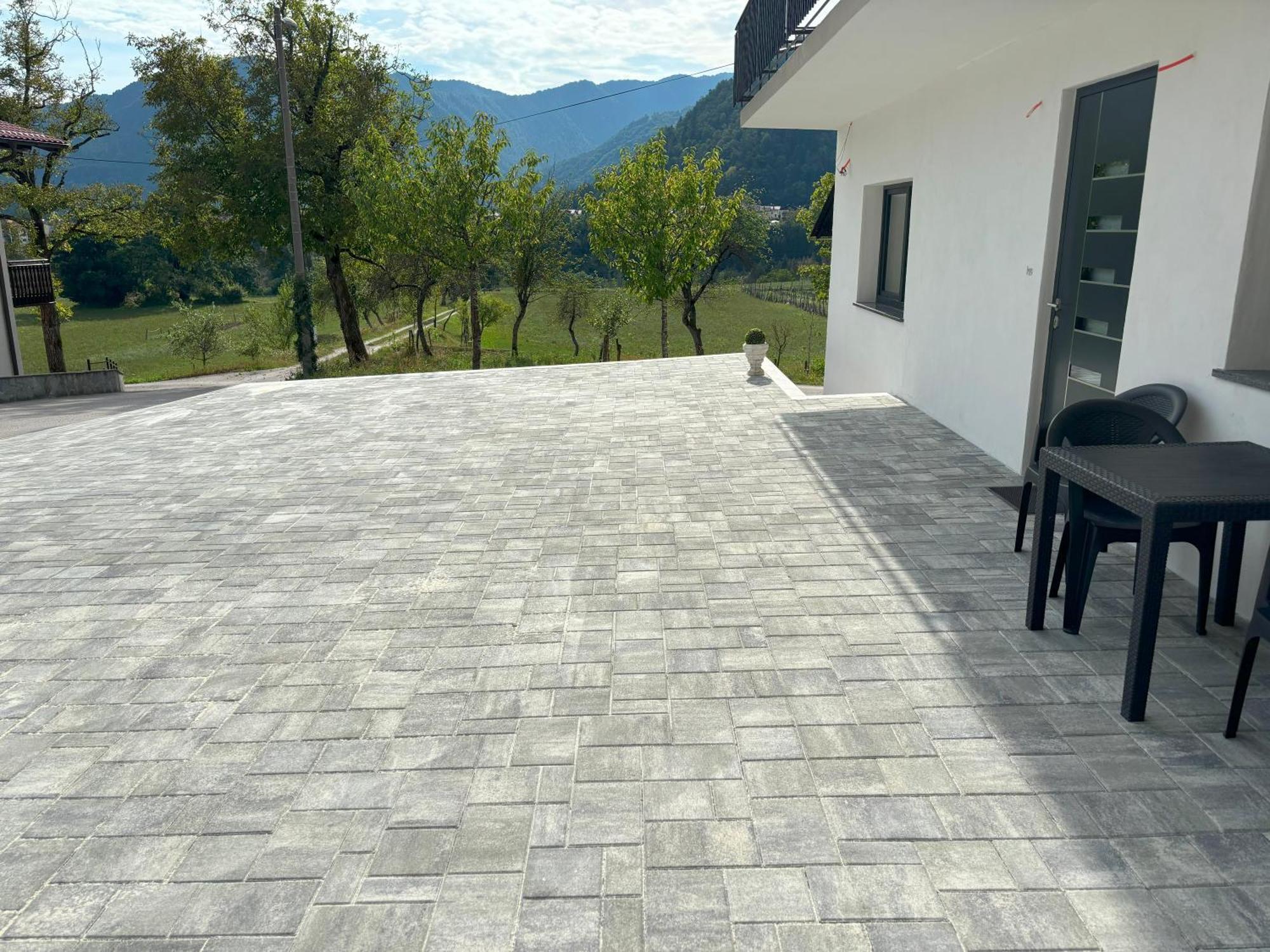 Livan Apartment Tolmin Exterior photo